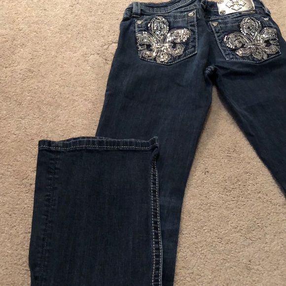 Jeans - Picture 2 of 2